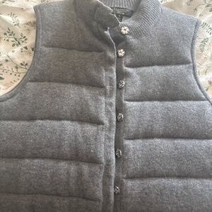 Cashmere sweater vest